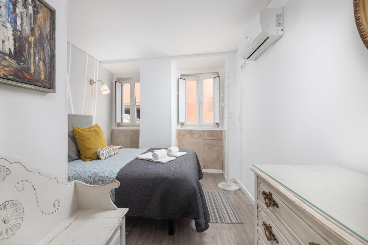 Lejlighed Designer Flats In Lapa By Lovelystay Lisboa